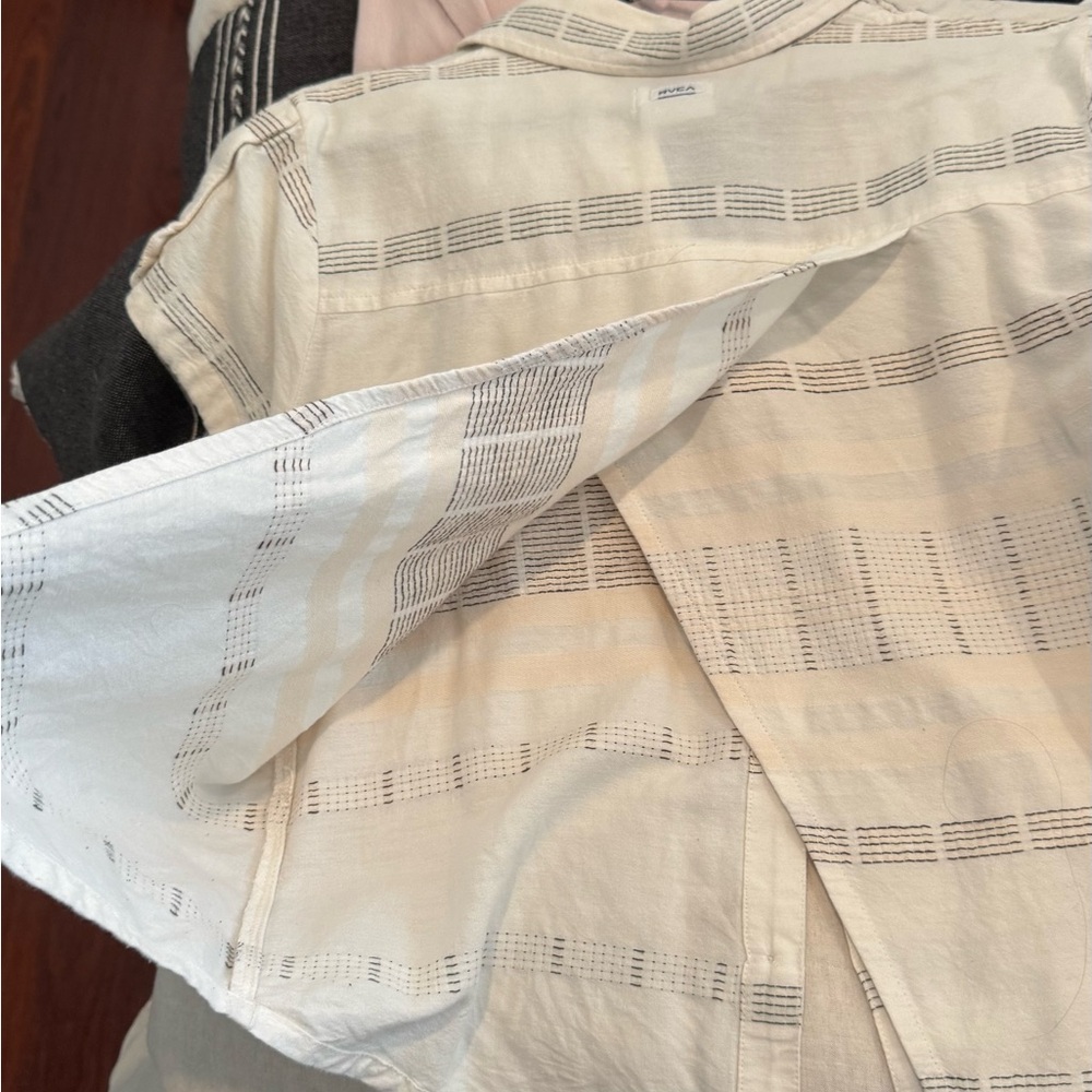 Cream and Black Striped RVCA cropped Shirt